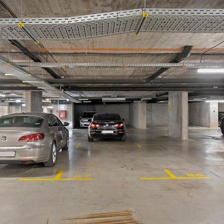 Mido Aviatie Park Apartments With Private Parking & Self Check-In Bukarest Exteriör bild