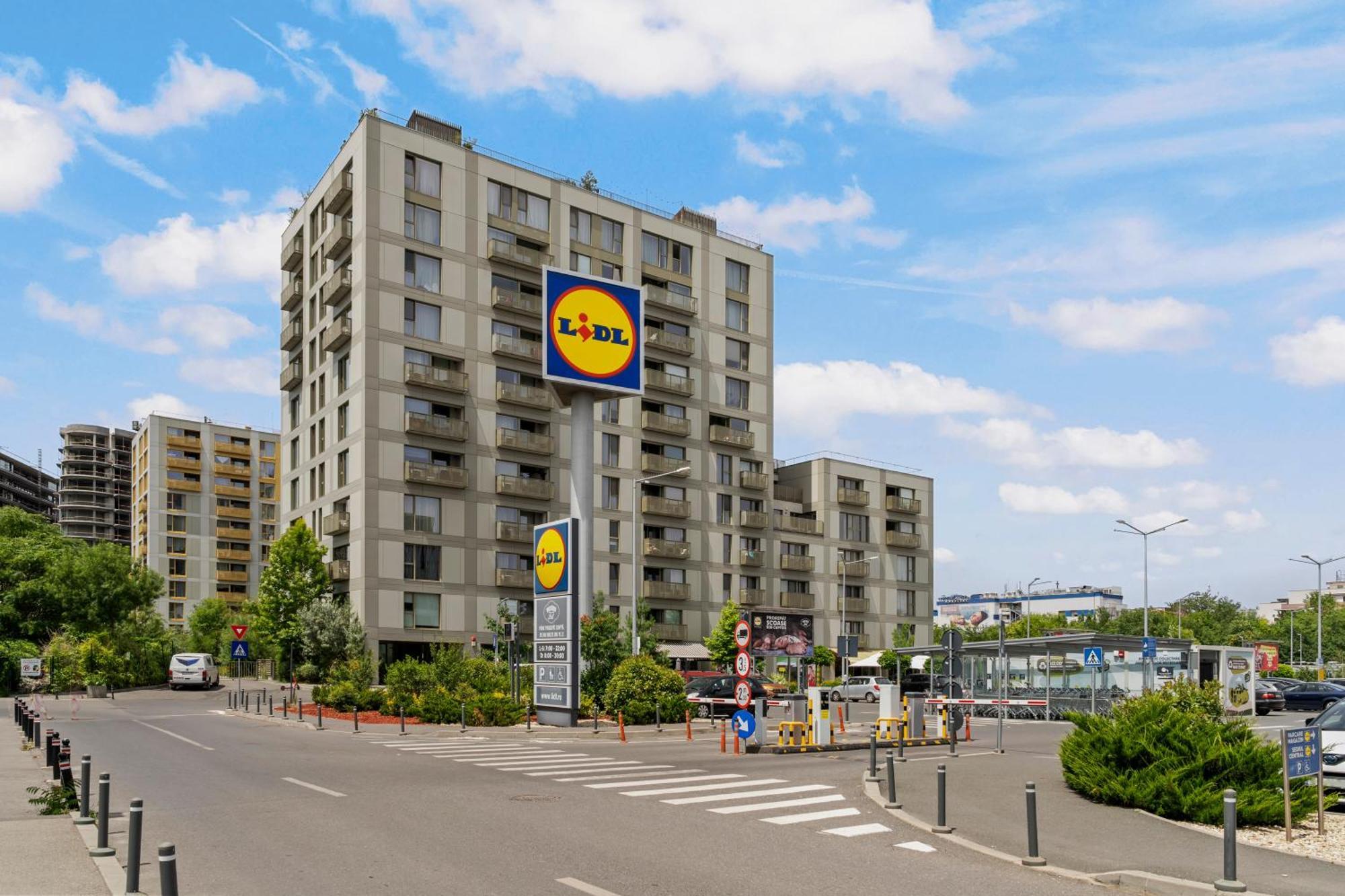Mido Aviatie Park Apartments With Private Parking & Self Check-In Bukarest Exteriör bild